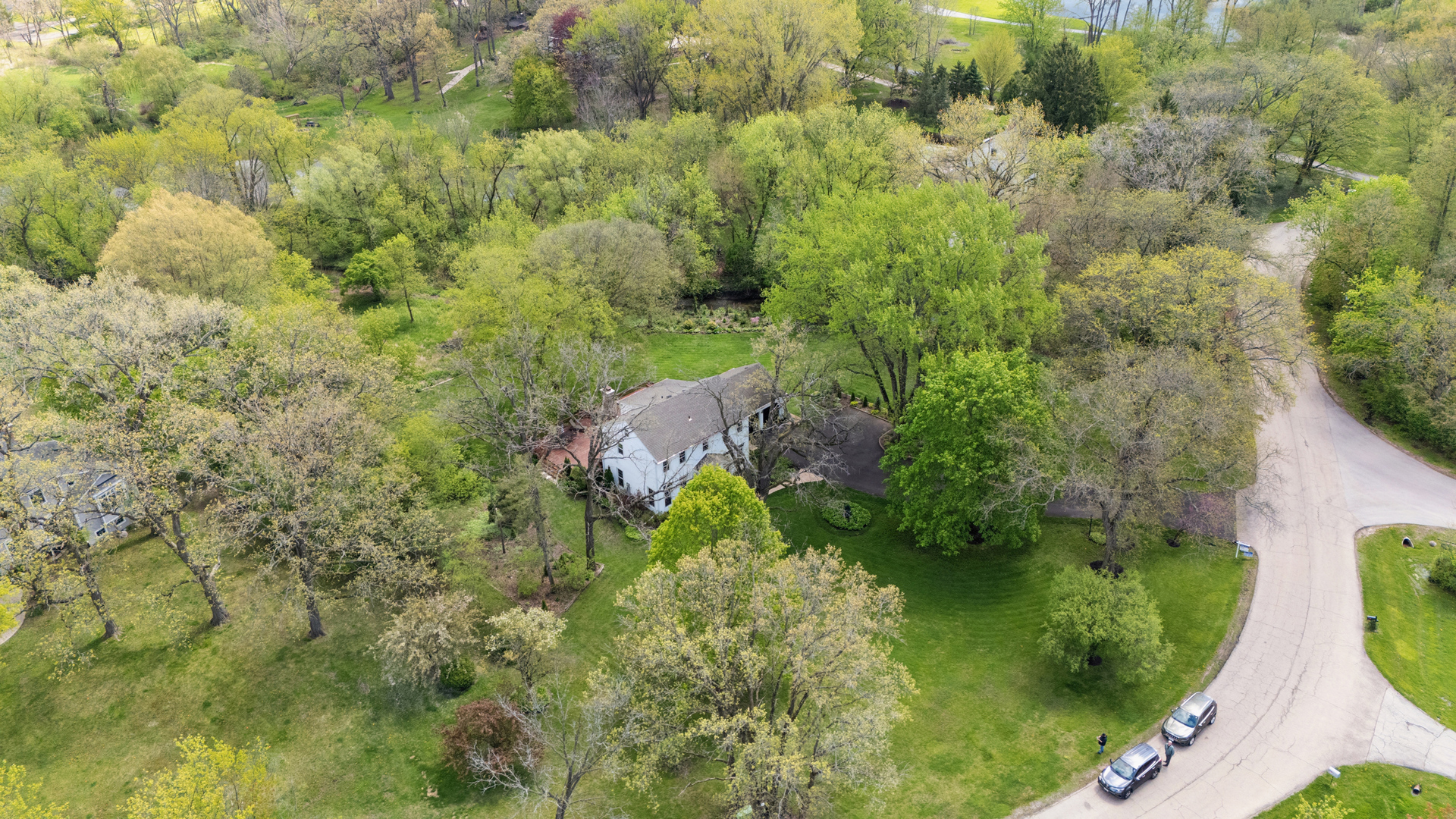 21063 N Middleton Drive, Kildeer, IL 60047