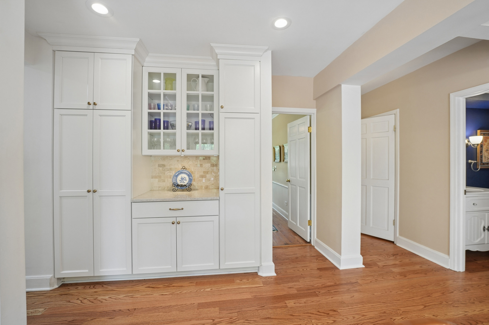 21063 N Middleton Drive, Kildeer, IL 60047