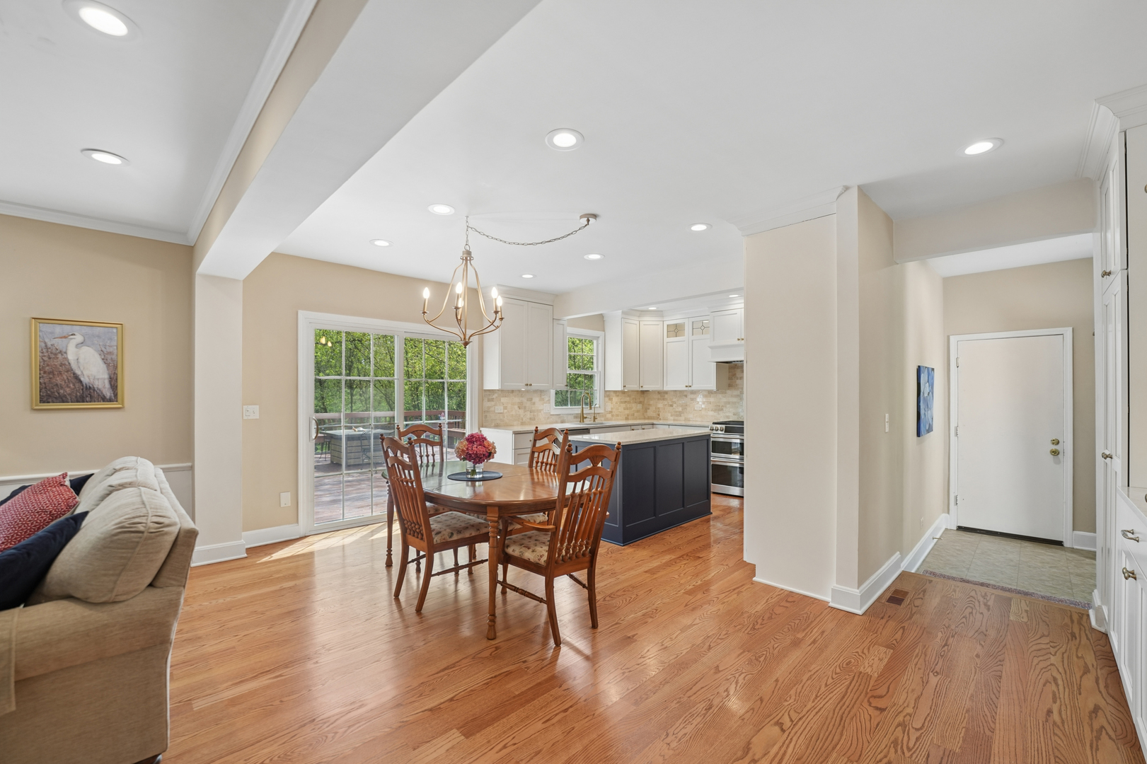 21063 N Middleton Drive, Kildeer, IL 60047