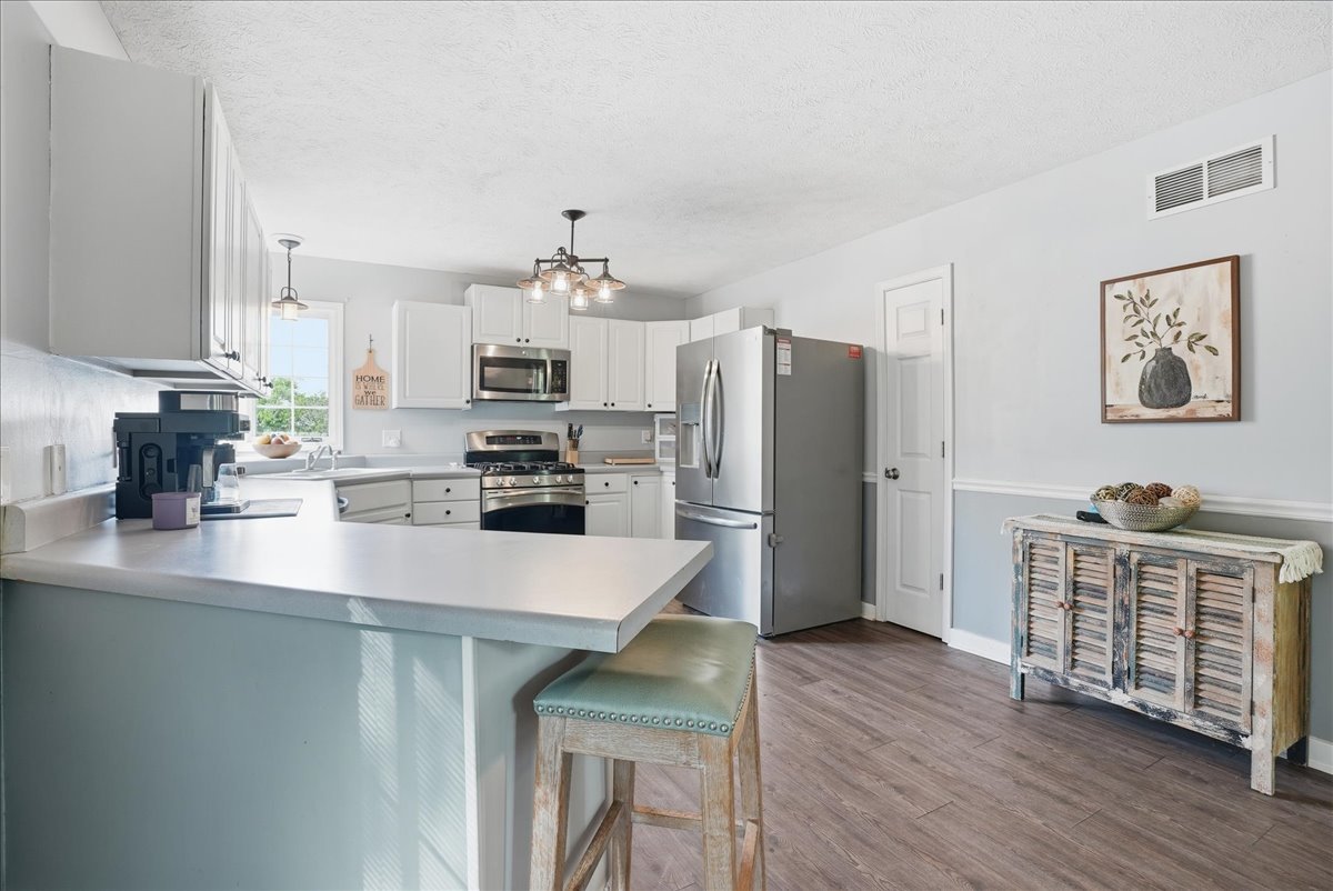 13 Rutherford Court, Bloomington, IL 61704