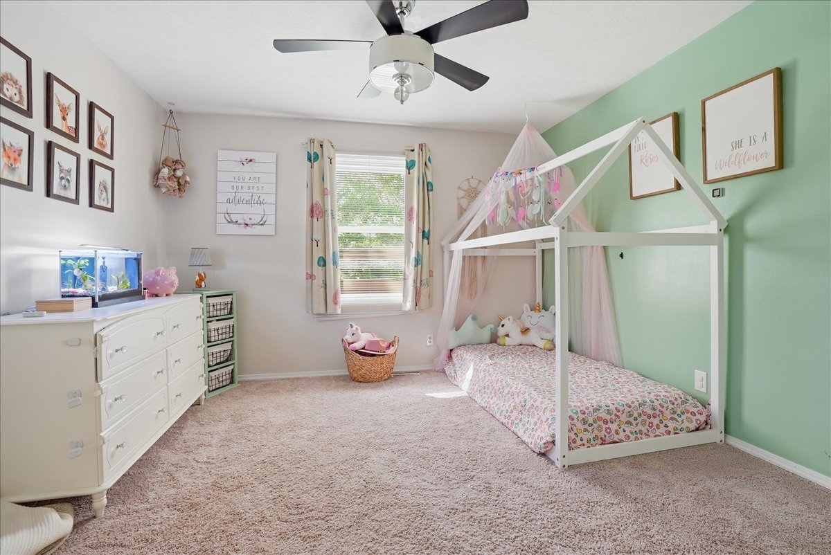 13 Rutherford Court, Bloomington, IL 61704