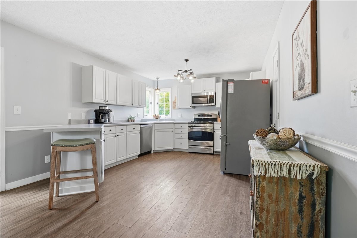 13 Rutherford Court, Bloomington, IL 61704