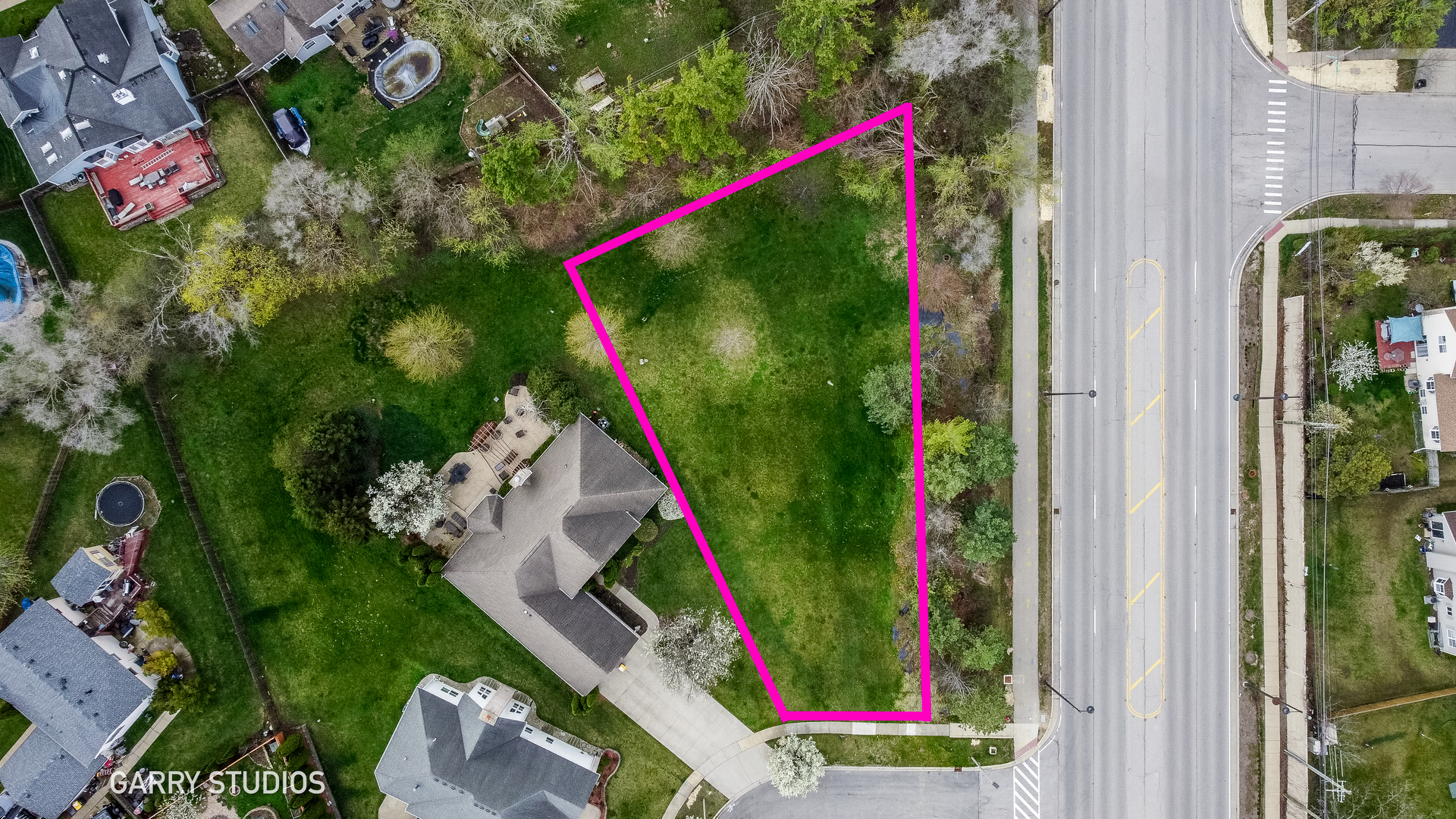 2 Osprey Court, Streamwood, IL 60107