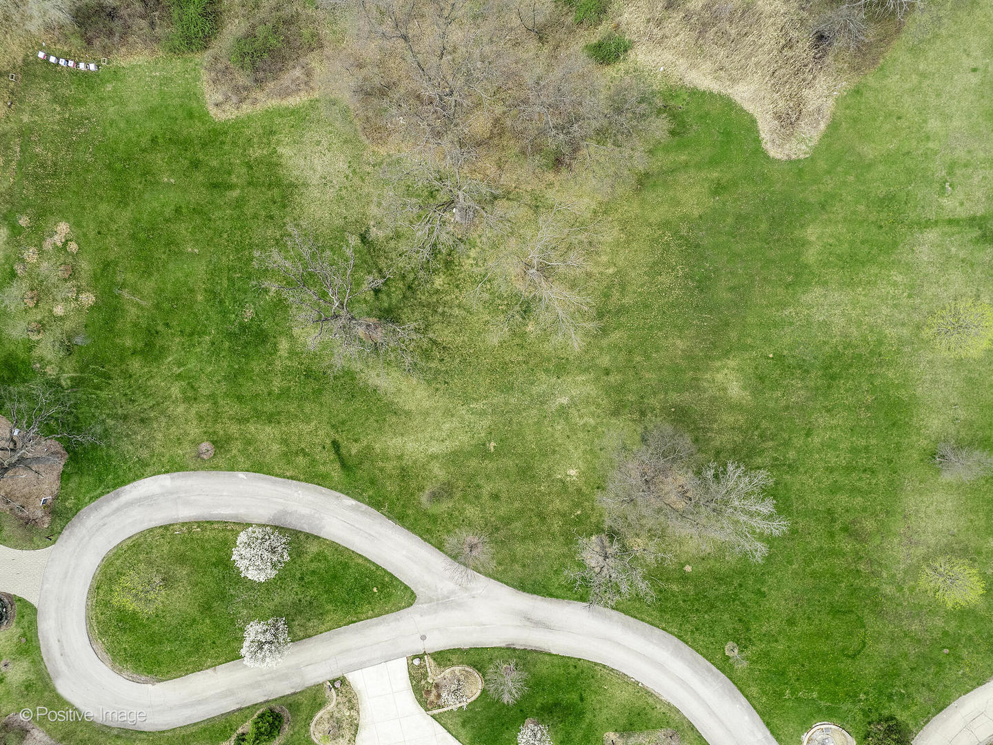 215 Oak Brook Road, Oak Brook, IL 60523