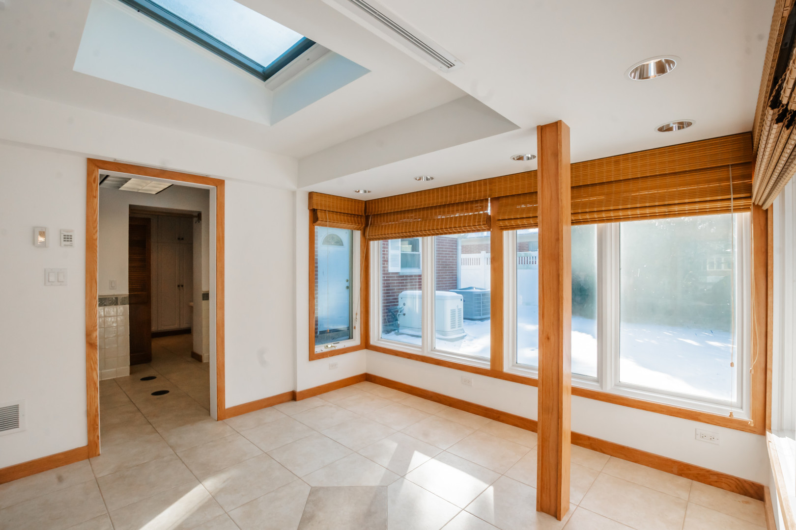 3843 Springdale Avenue, Glenview, IL 60025