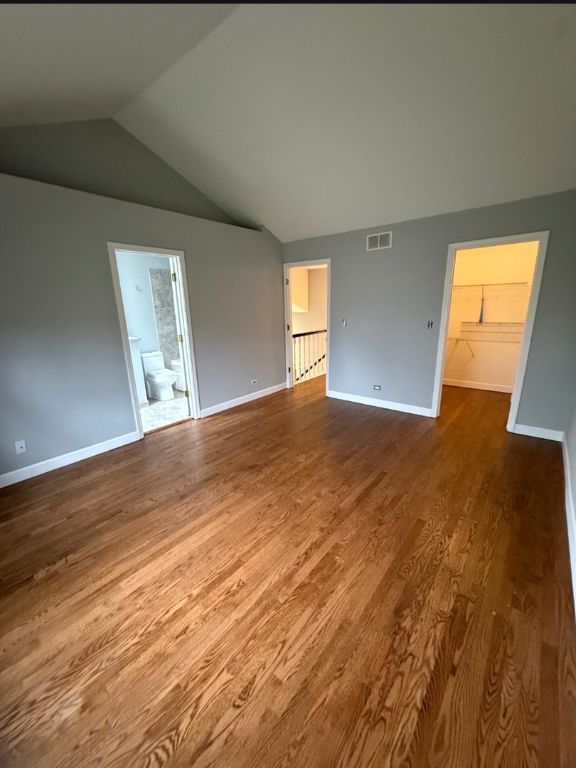 1203 Hobson Oaks Drive, Naperville, IL 60540