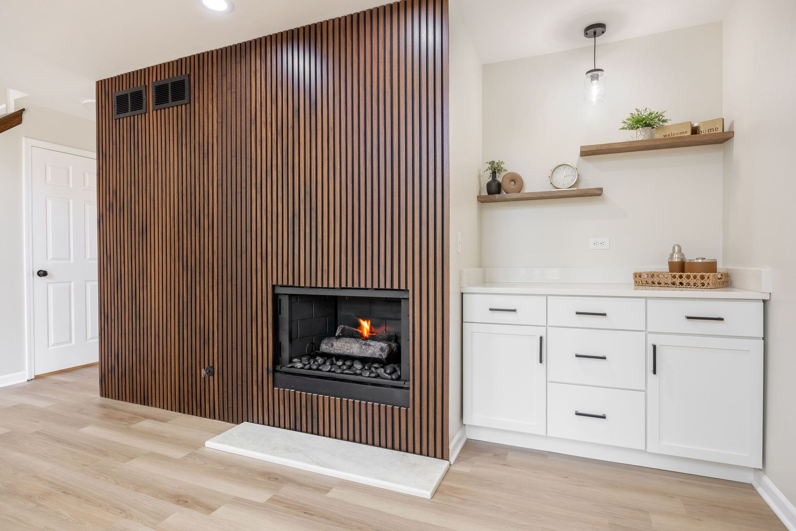 4916 Main Street #2, Lisle, IL 60532