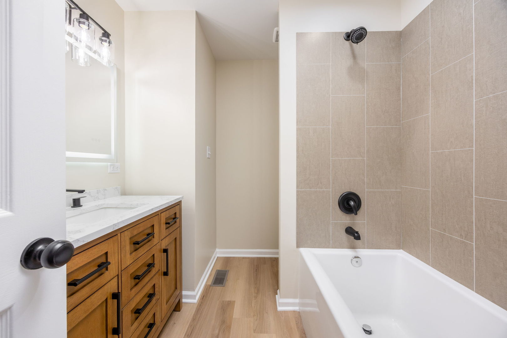 4916 Main Street #2, Lisle, IL 60532