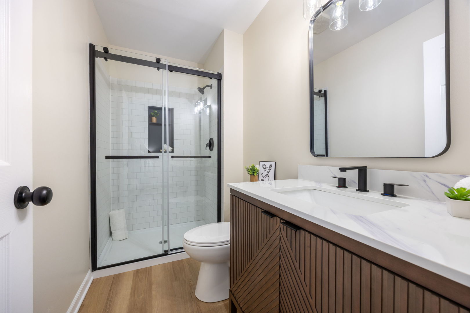 4916 Main Street #2, Lisle, IL 60532