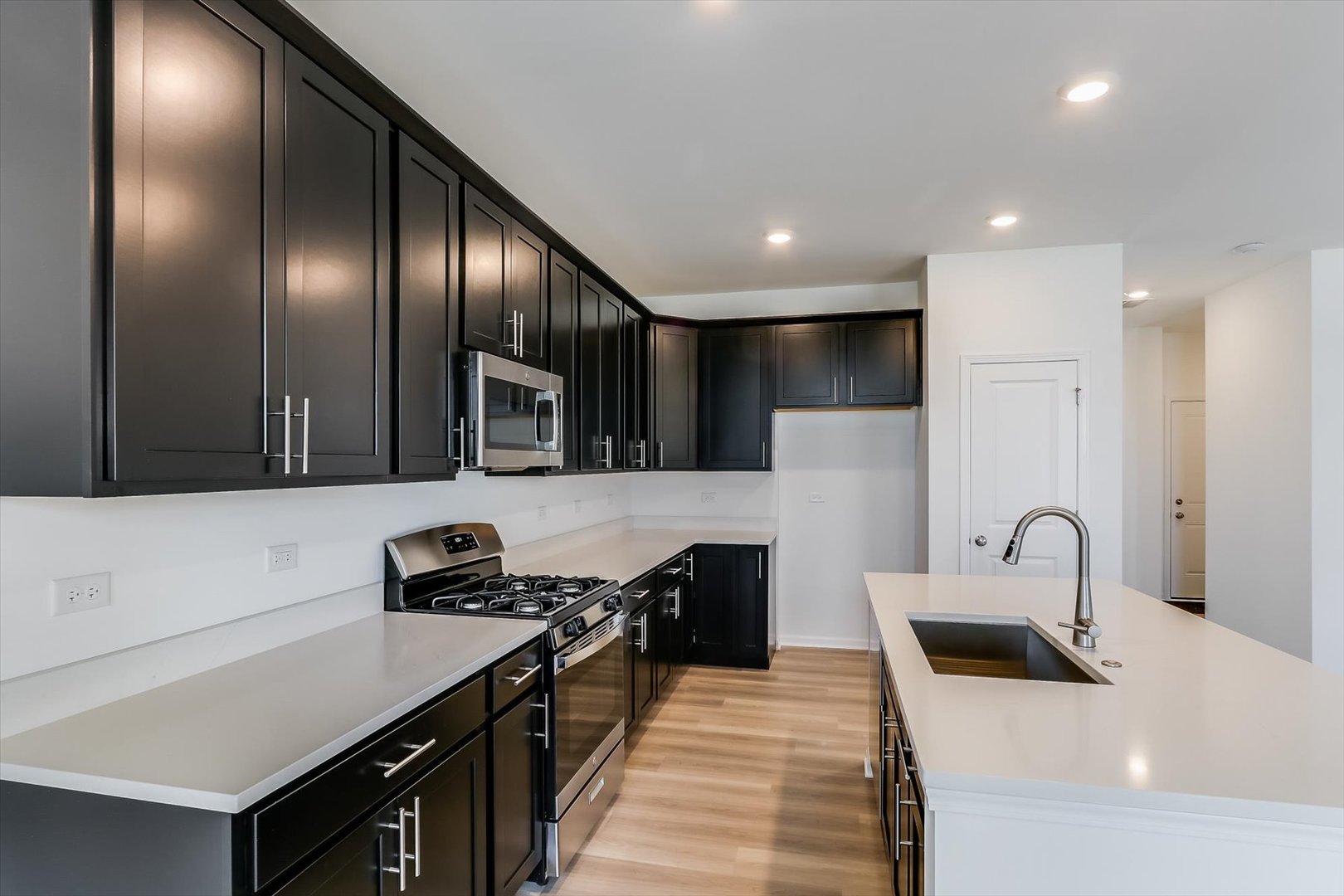 25533 W Alabaster Circle, Plainfield, IL 60544