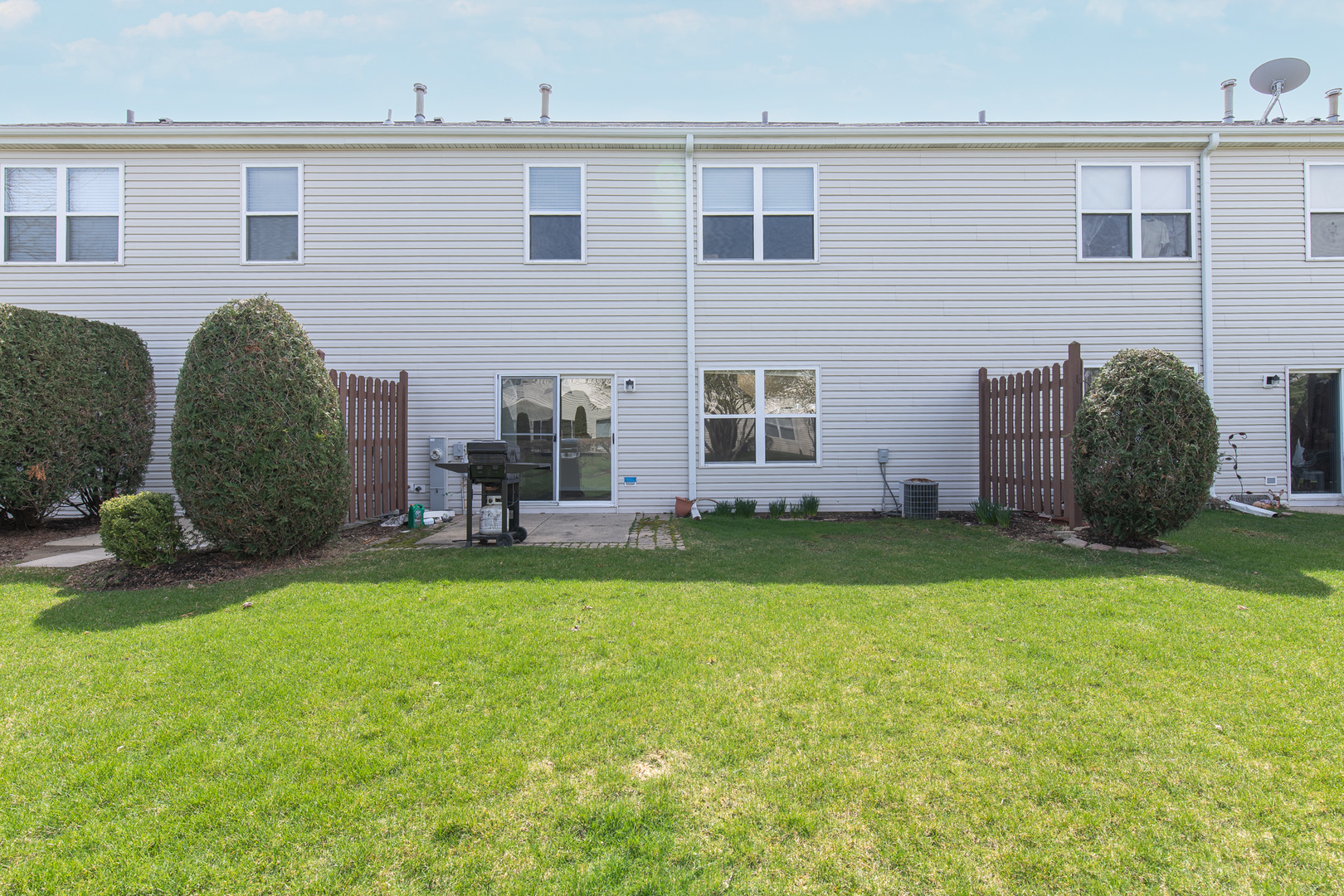 653 Winchester Court, Lake Villa, IL 60046