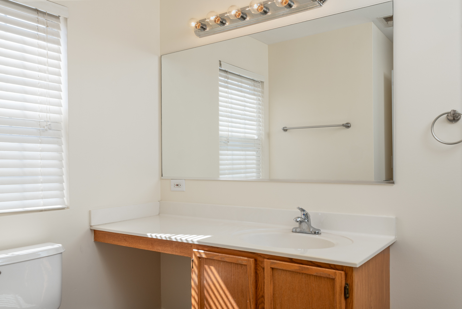 653 Winchester Court, Lake Villa, IL 60046