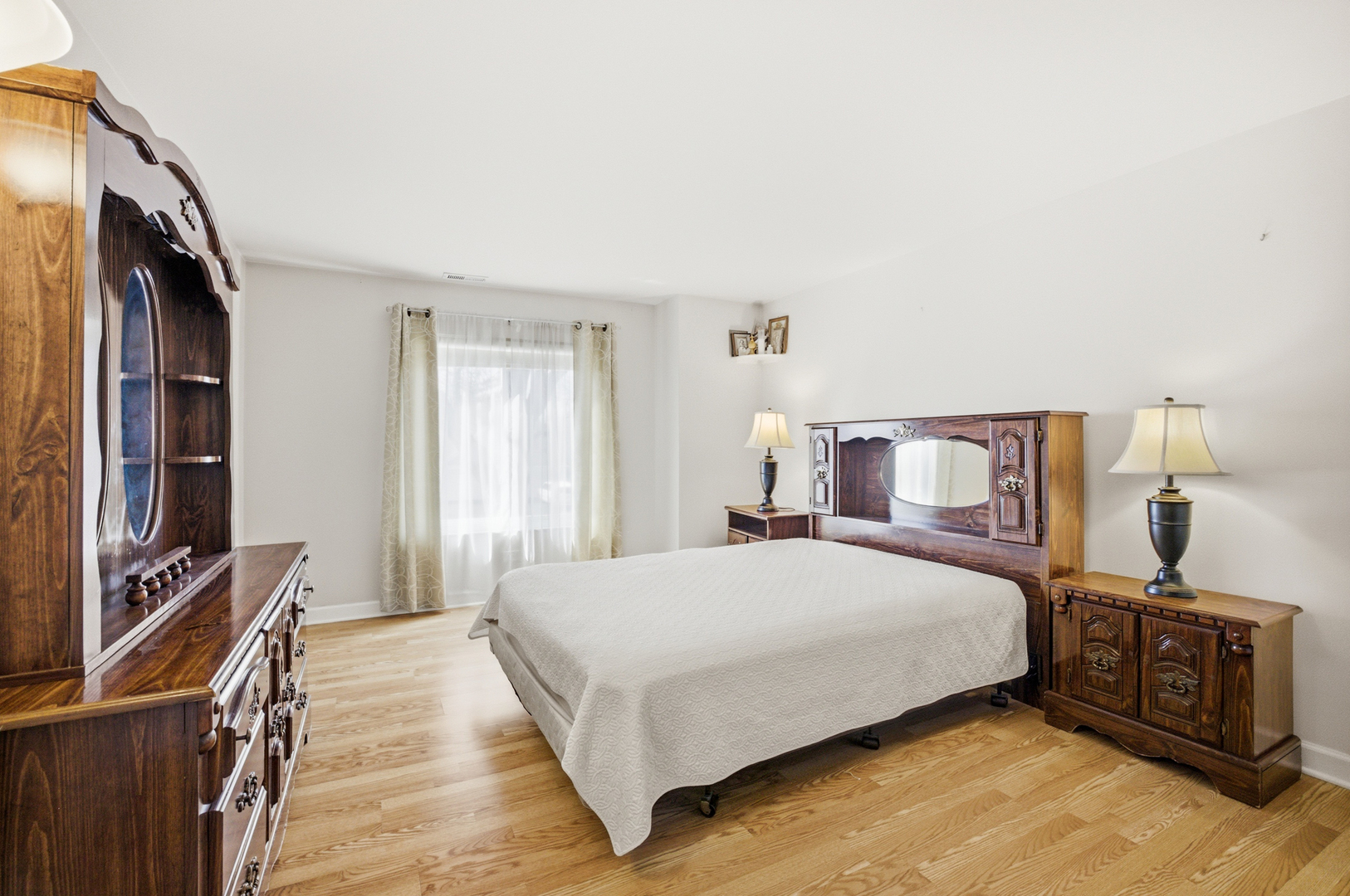 551 CUMBERLAND Trail #C, Roselle, IL 60172