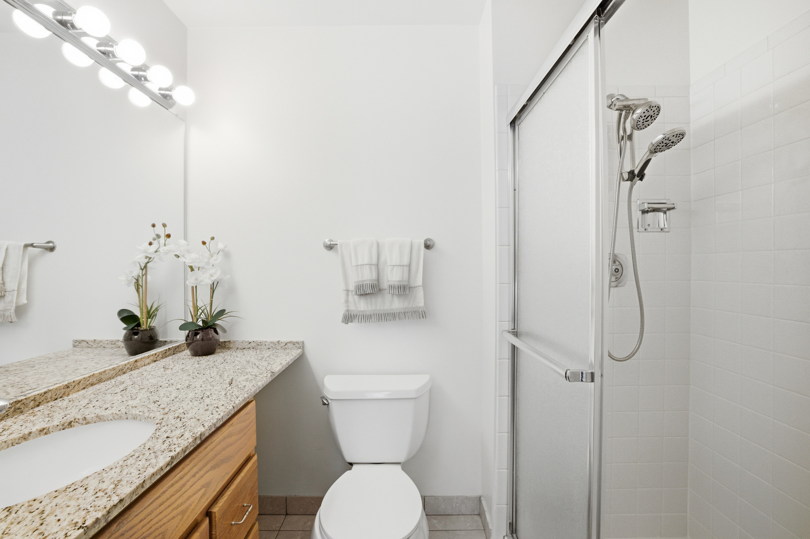 551 CUMBERLAND Trail #C, Roselle, IL 60172