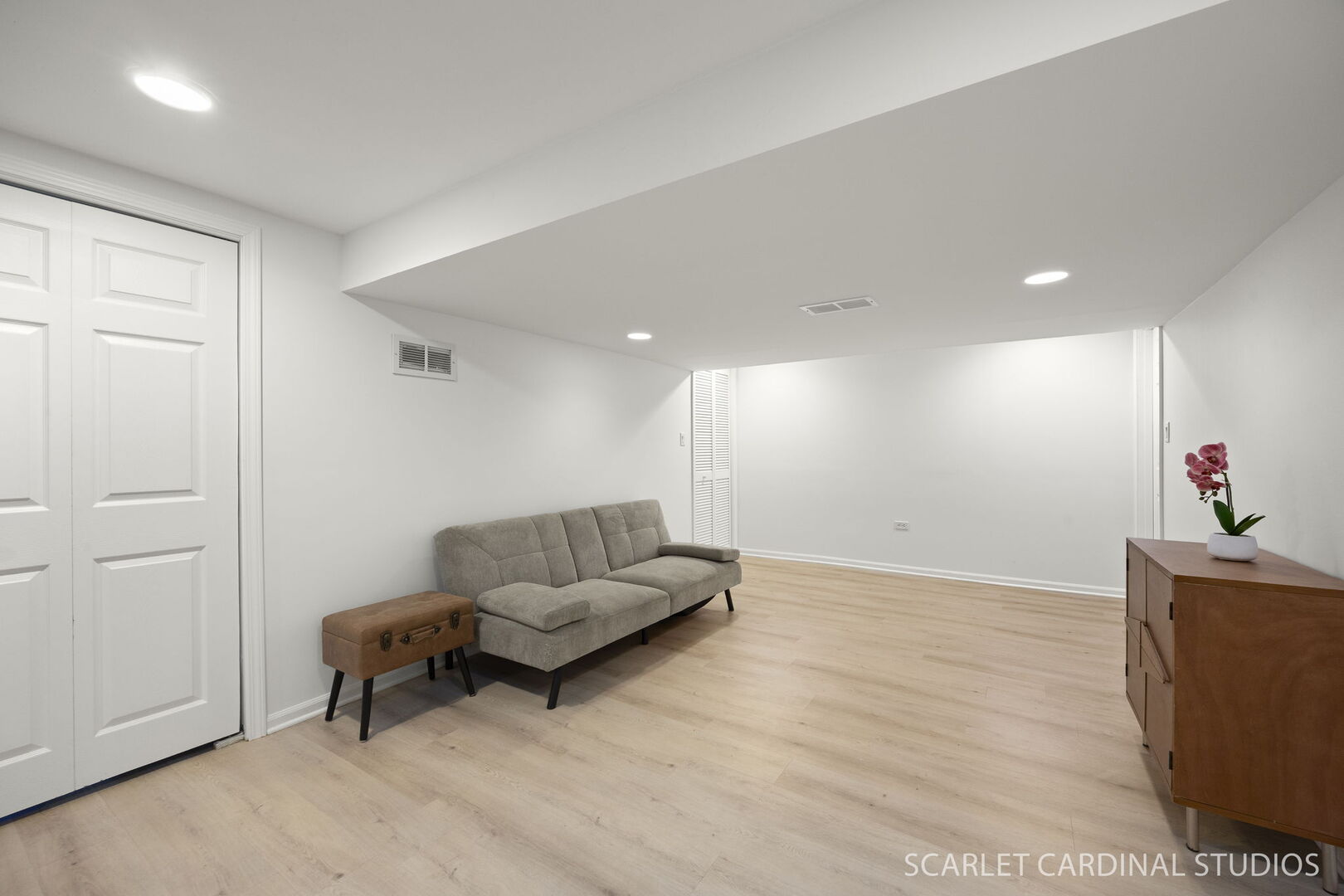 Naperville, IL 60563