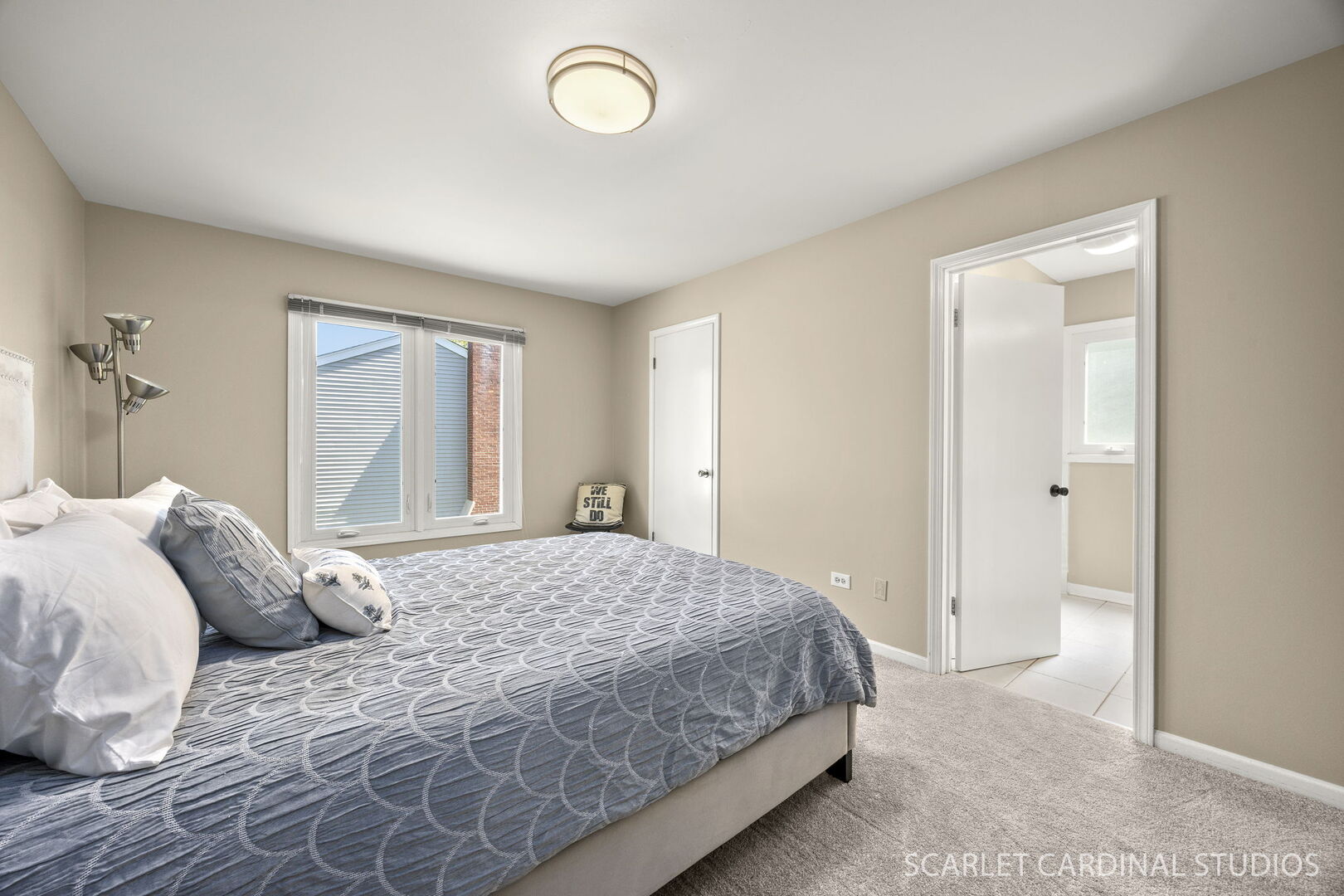 Naperville, IL 60563