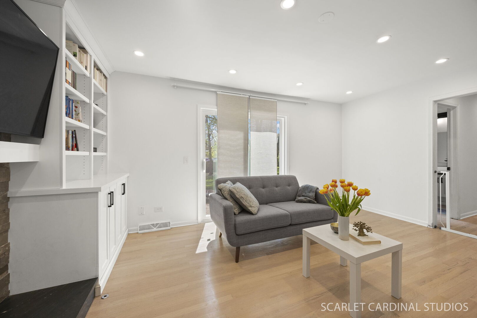 Naperville, IL 60563