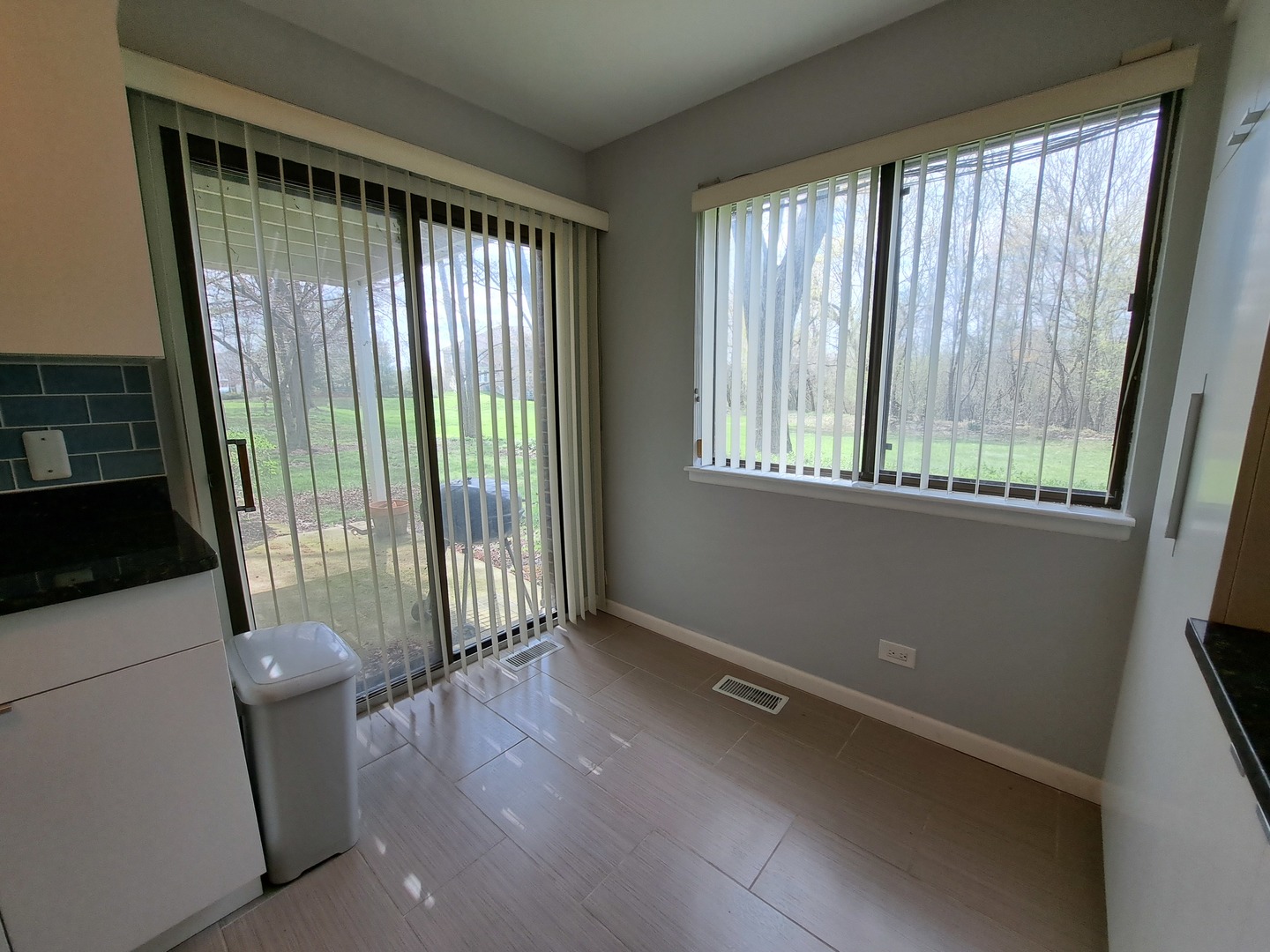 374 Southbury Court #A-1, Schaumburg, IL 60193