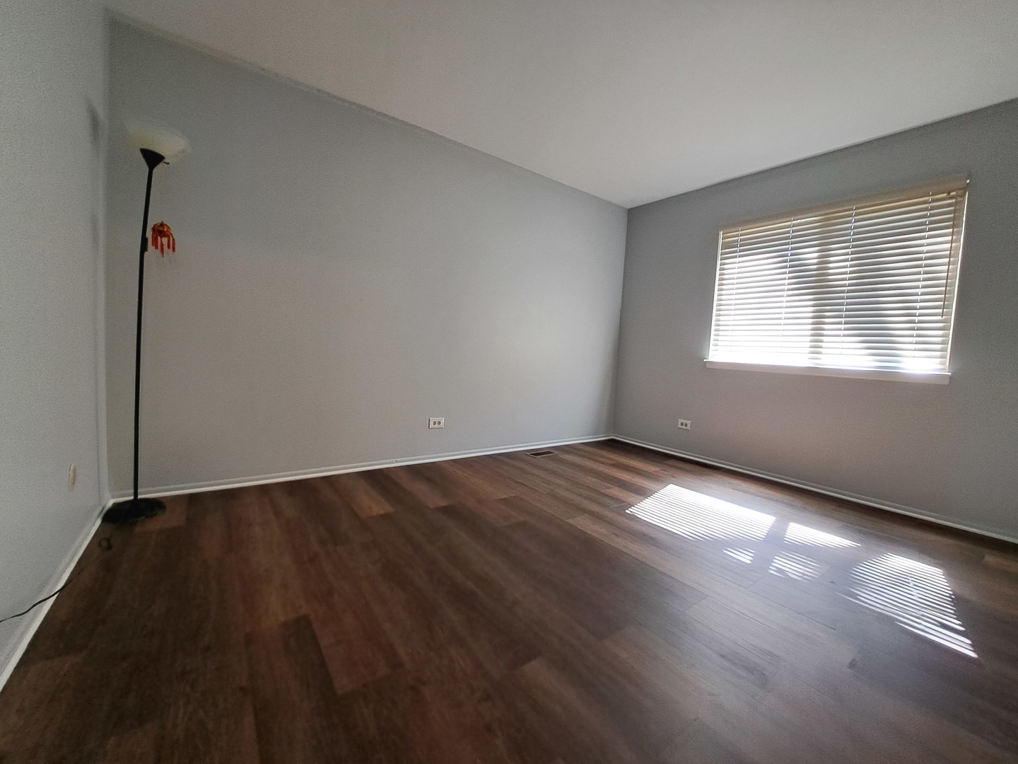 374 Southbury Court #A-1, Schaumburg, IL 60193