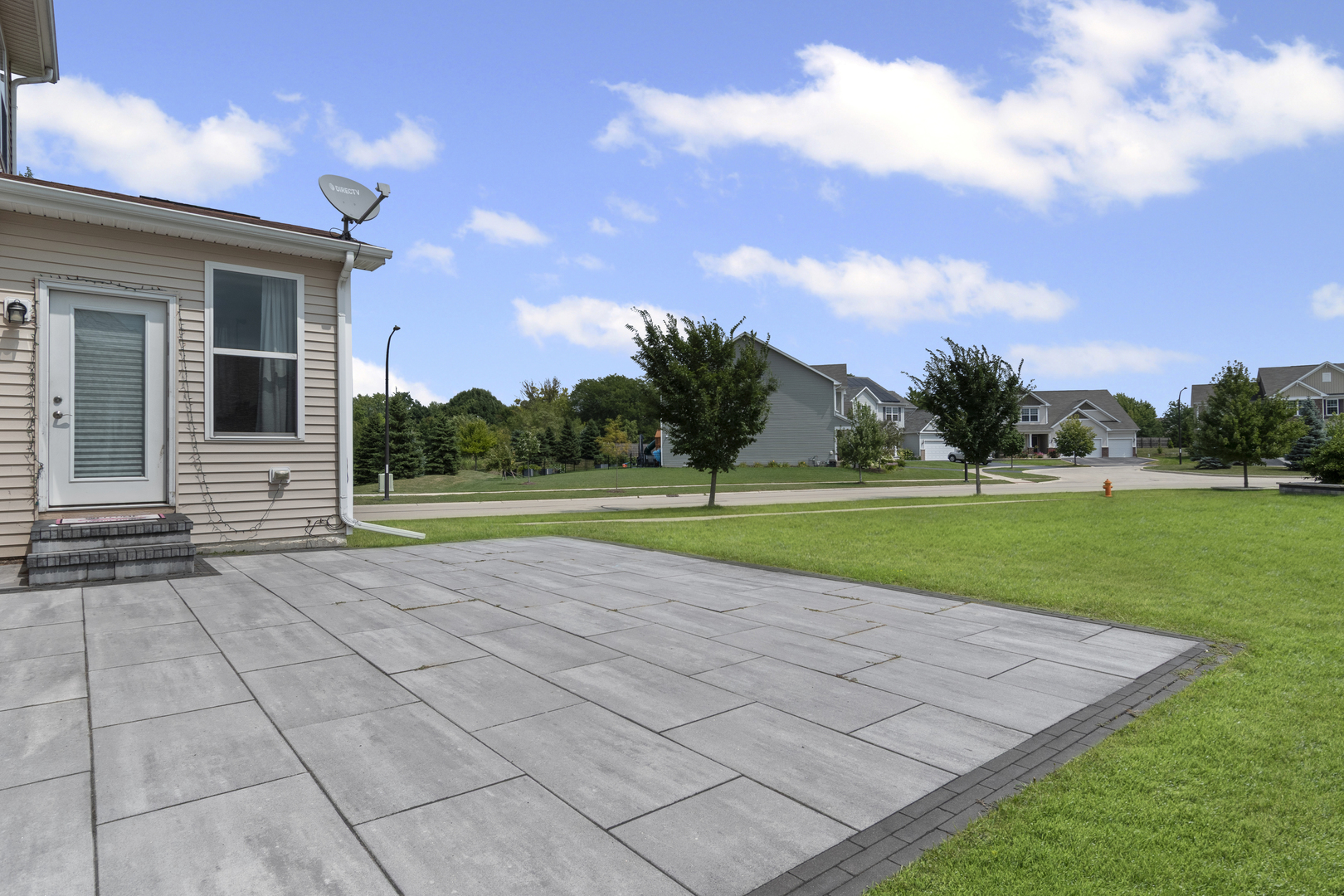 2404 Coastal Sage Court, Naperville, IL 60563