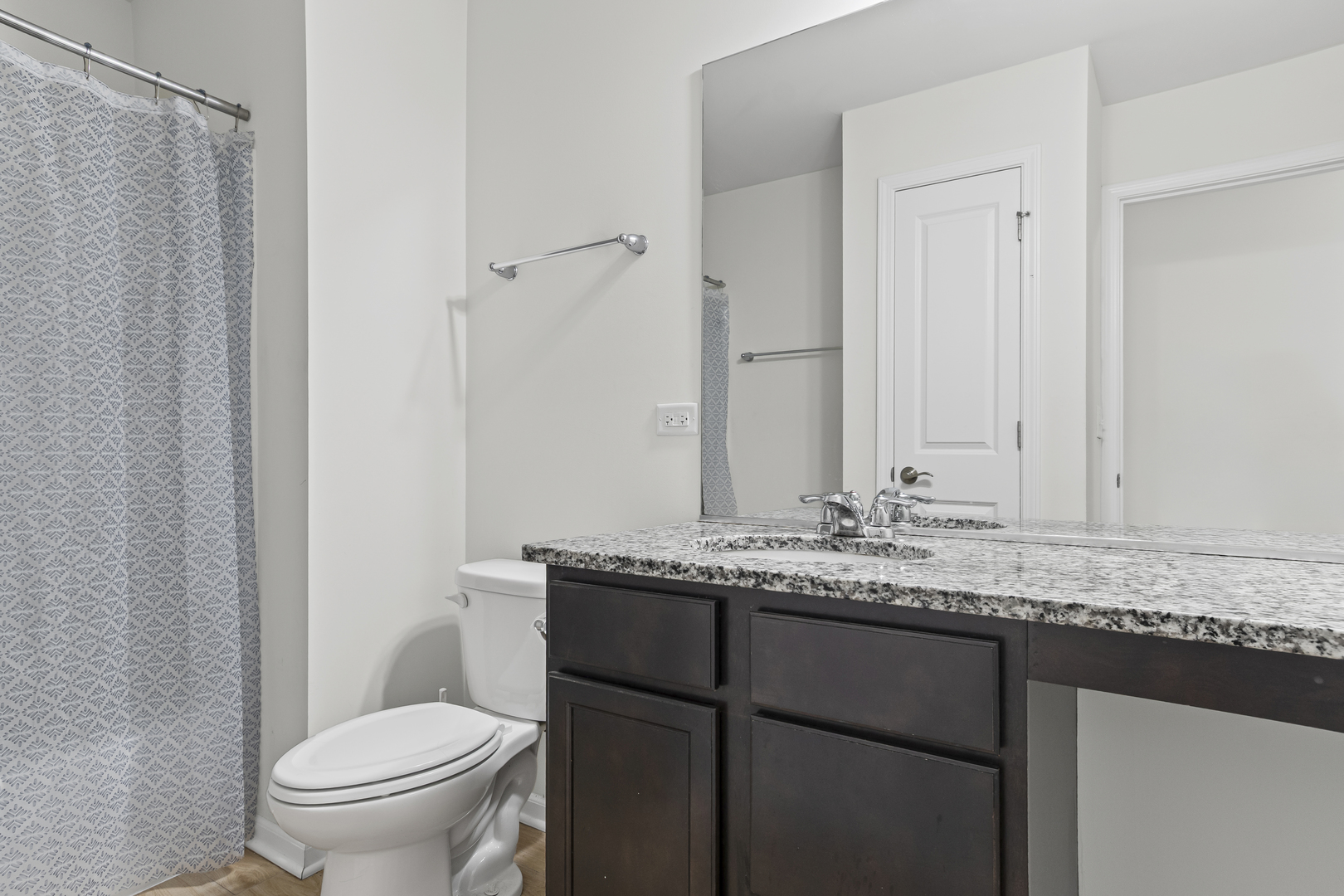 2404 Coastal Sage Court, Naperville, IL 60563