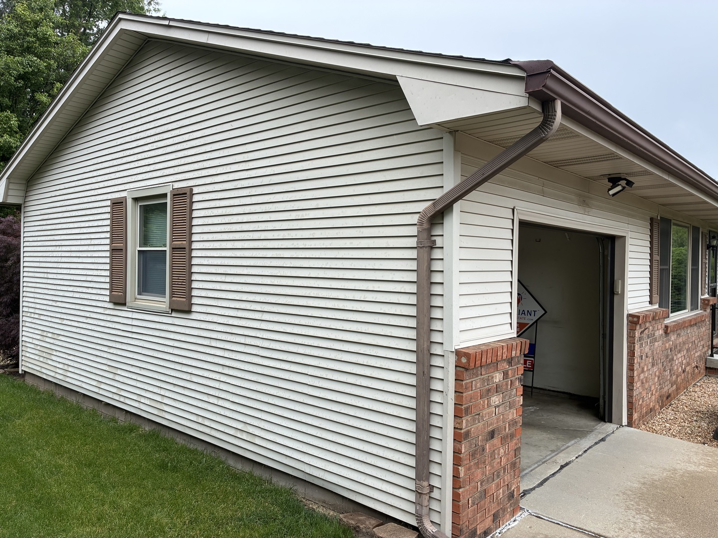 705 Lara Road, Normal, IL 61761