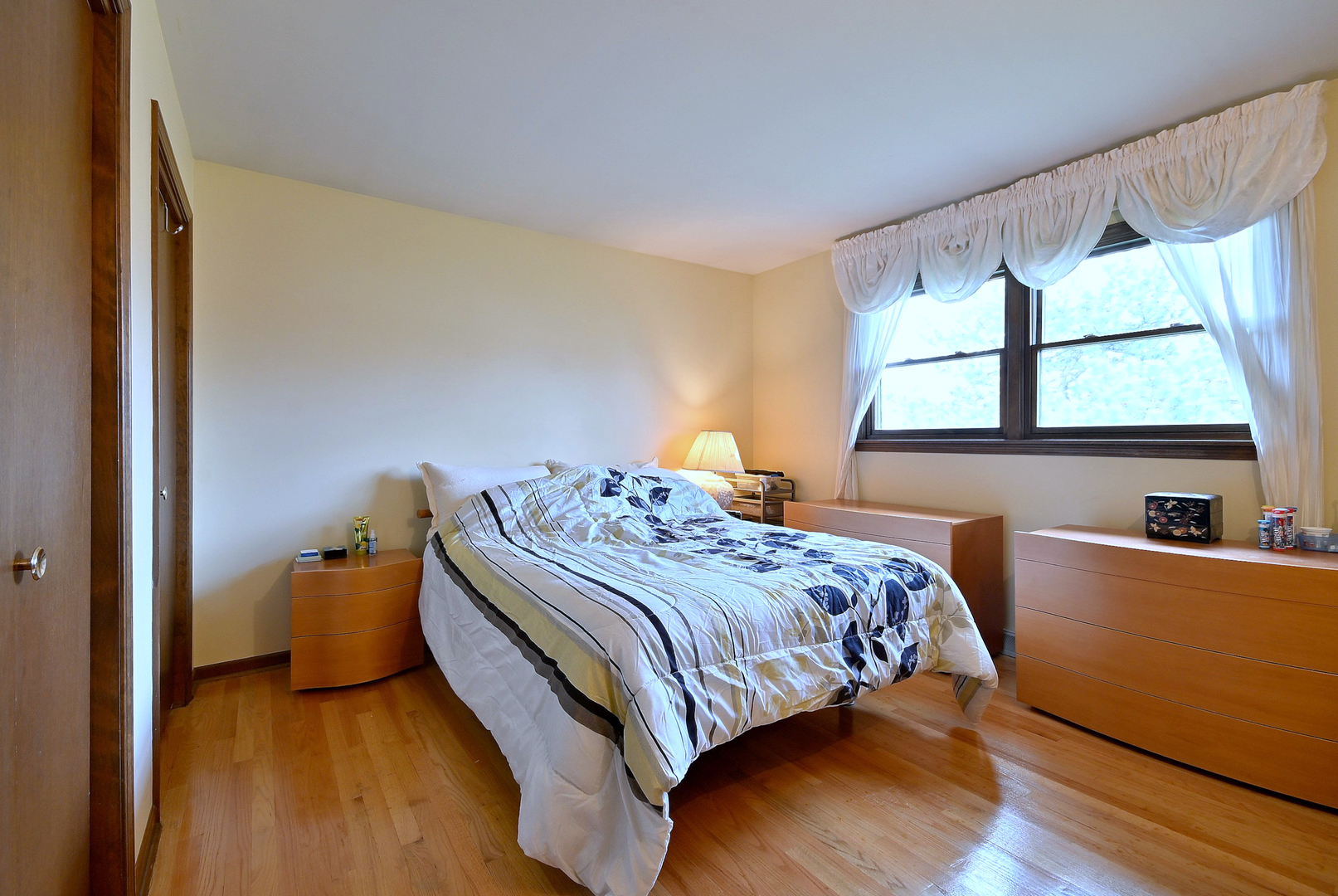 7221 Bayberry Lane, Darien, IL 60561