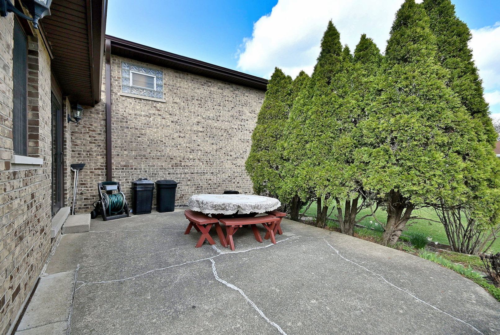 7221 Bayberry Lane, Darien, IL 60561