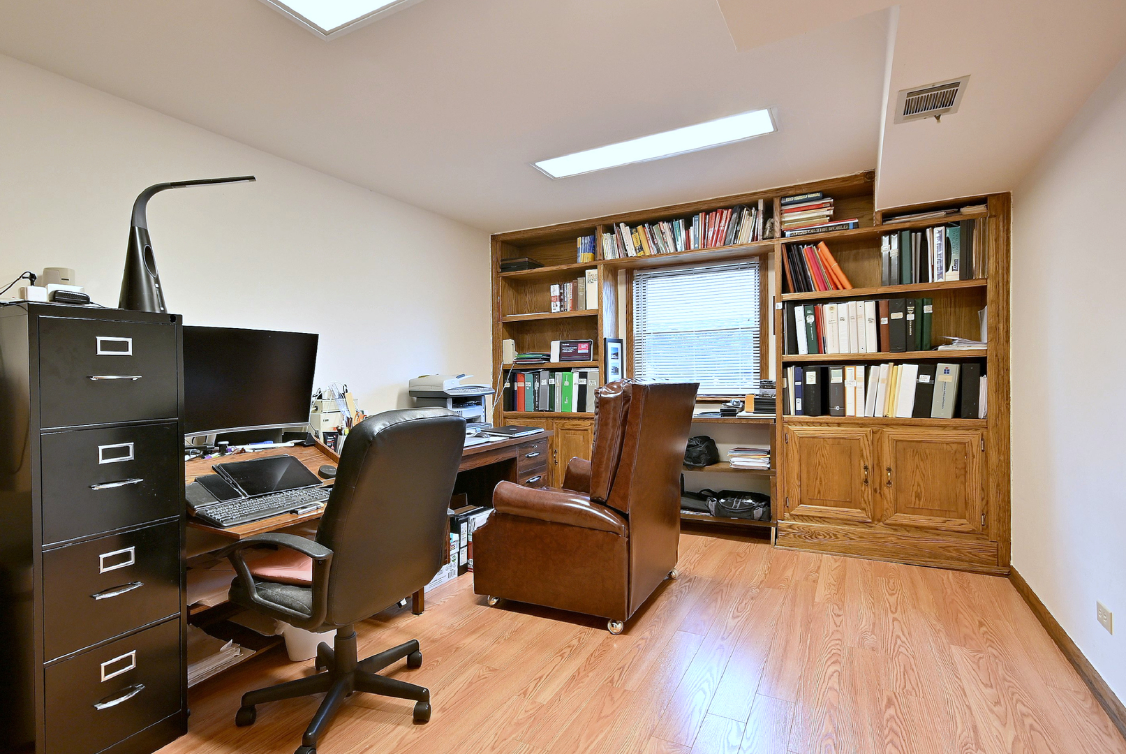 7221 Bayberry Lane, Darien, IL 60561