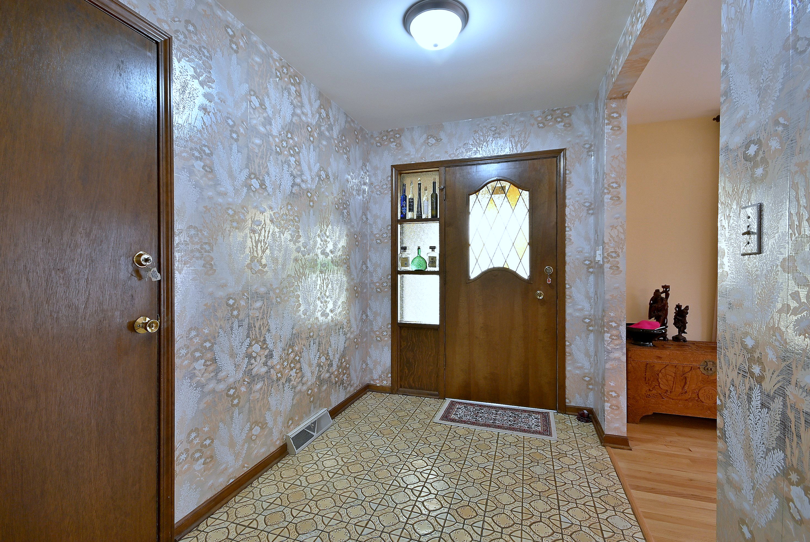 7221 Bayberry Lane, Darien, IL 60561