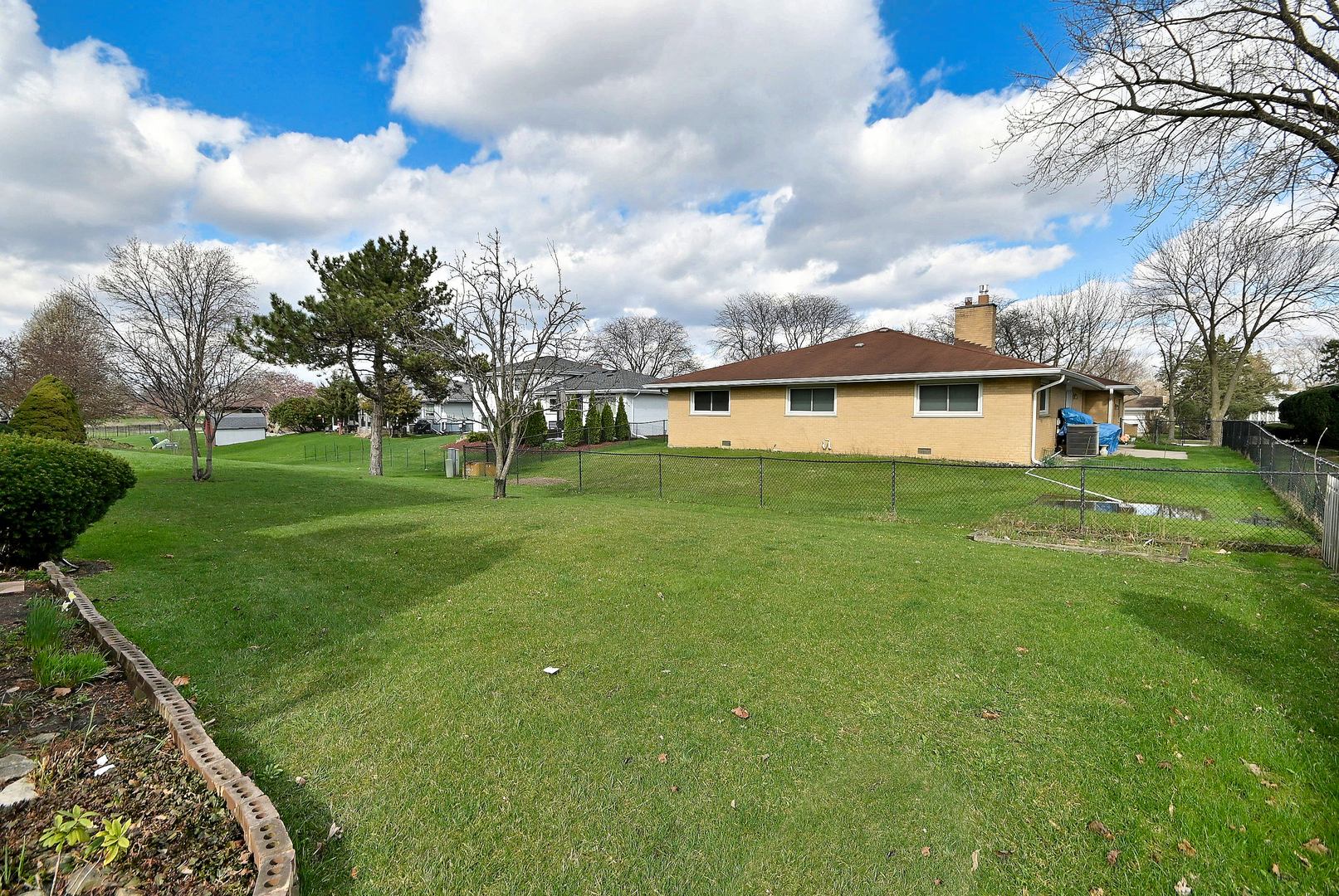 7221 Bayberry Lane, Darien, IL 60561