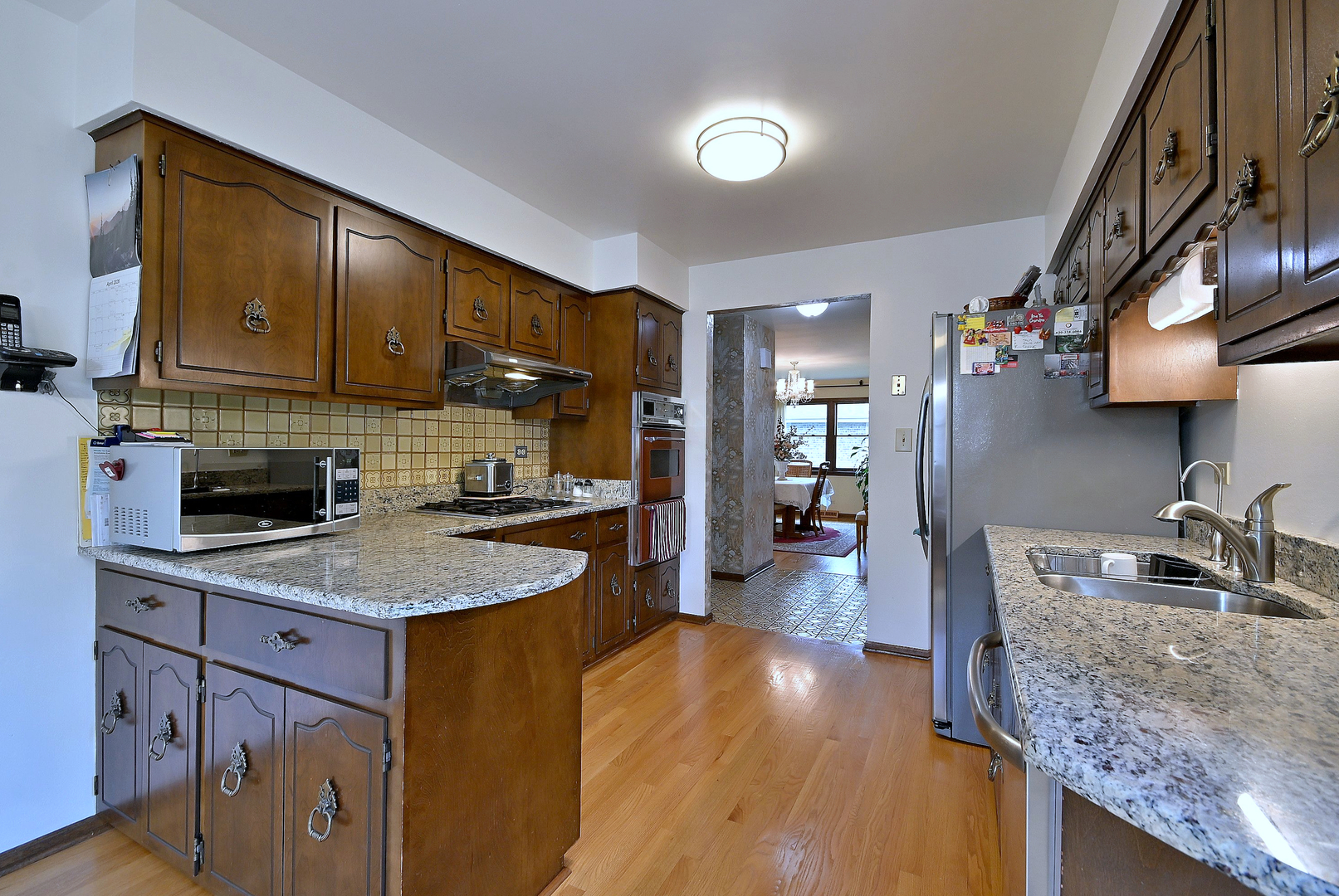 7221 Bayberry Lane, Darien, IL 60561