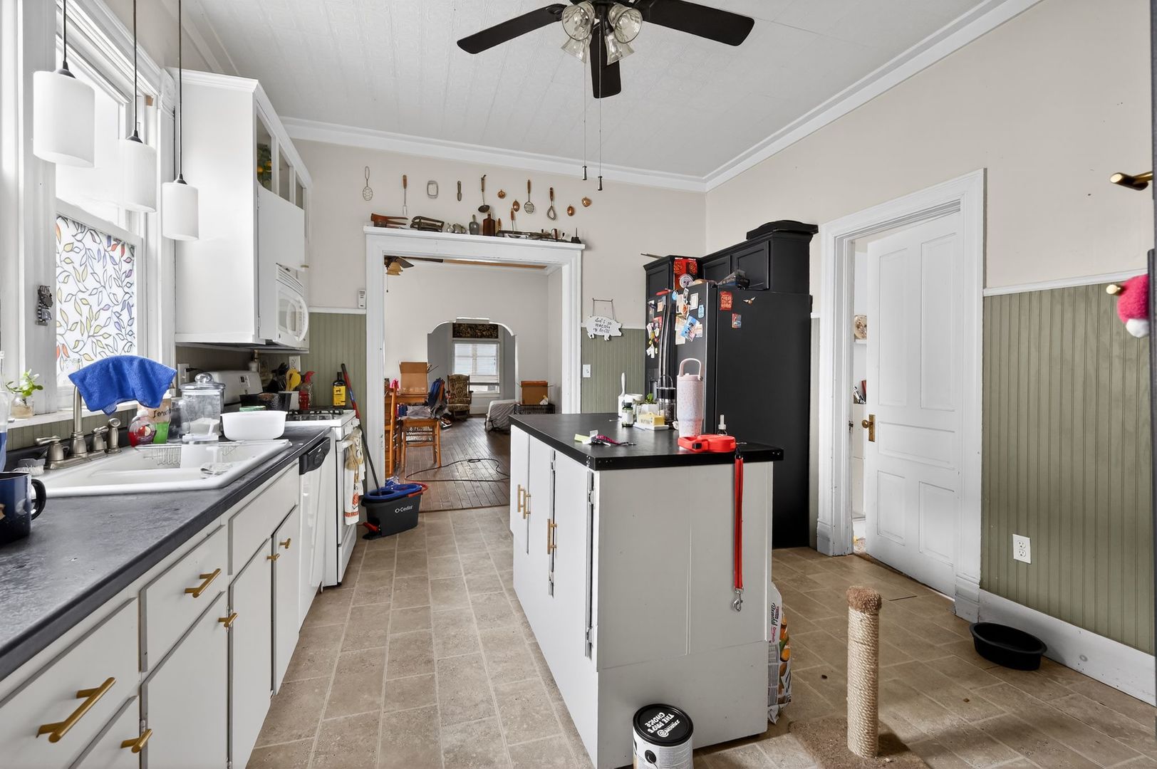 1003 N Lee Street, Bloomington, IL 61701