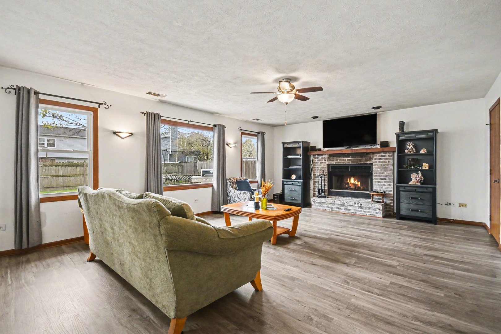 3322 Theodore Street, Joliet, IL 60431