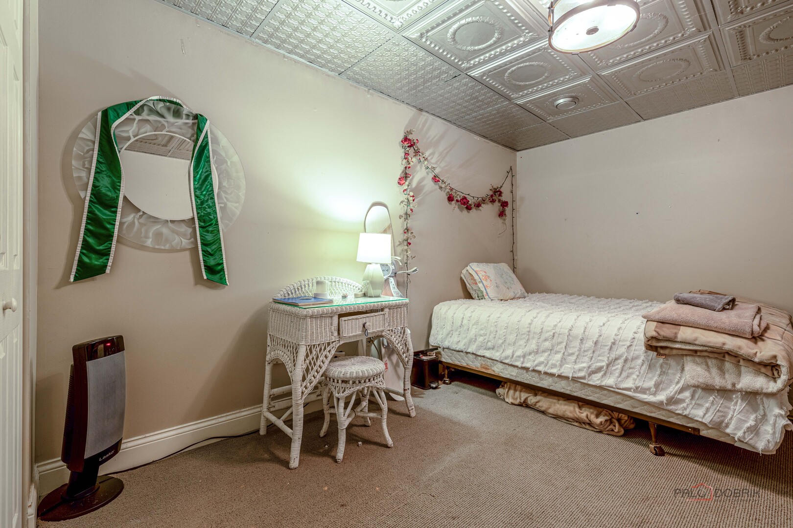 1800 Darnell Street, Libertyville, IL 60048