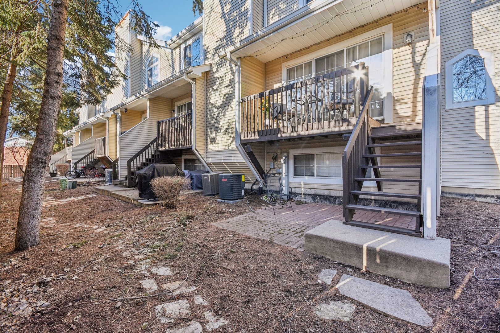 241 E Parallel Street #1A, Palatine, IL 60067