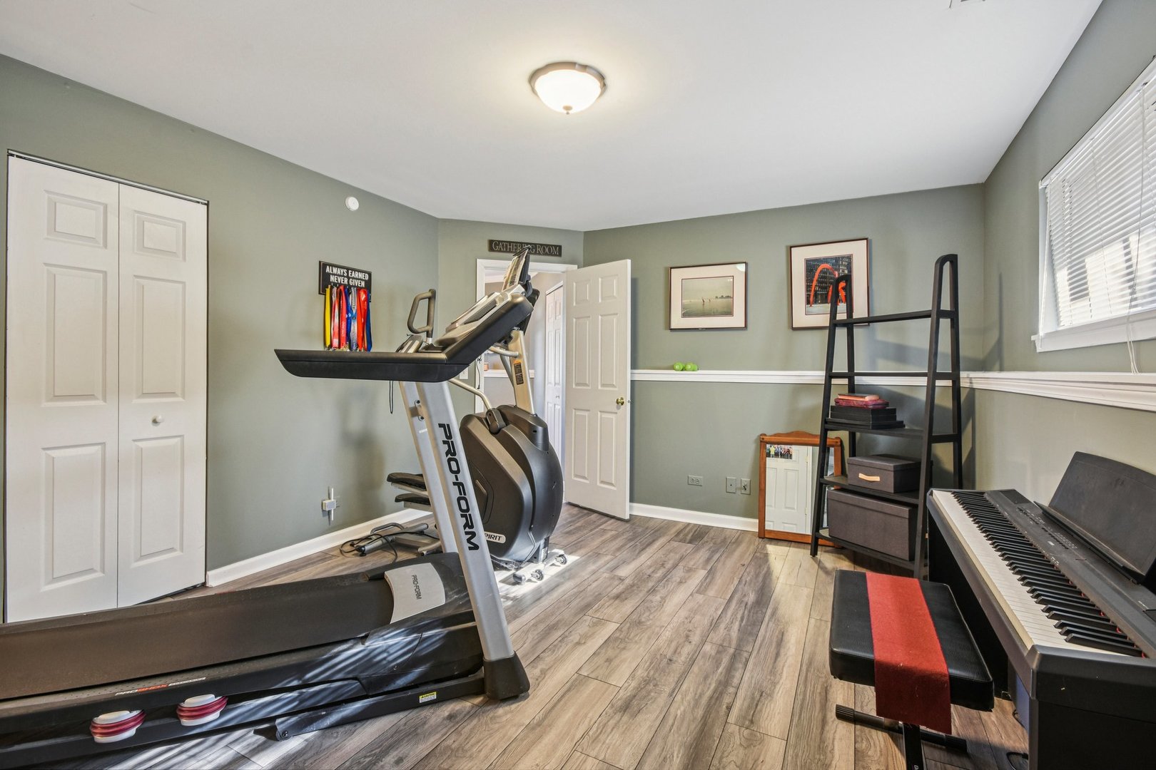 241 E Parallel Street #1A, Palatine, IL 60067