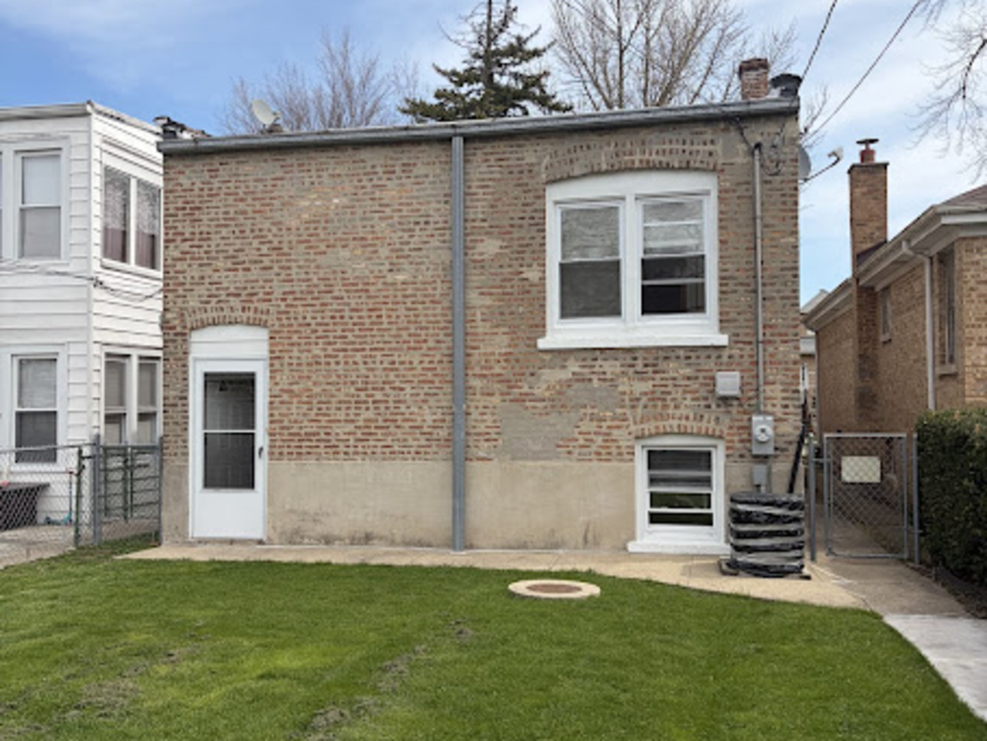 2340 Harvey Avenue, Berwyn, IL 60402