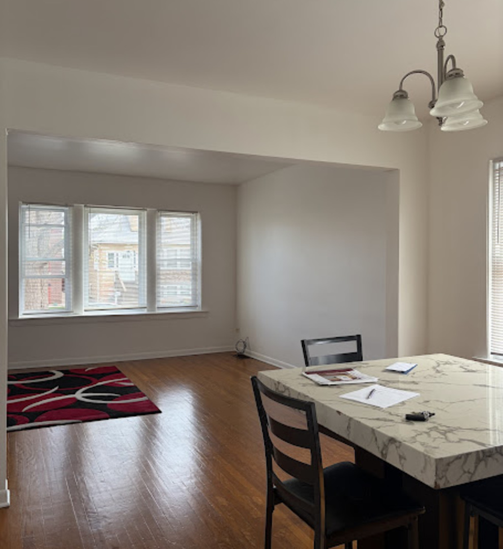 2340 Harvey Avenue, Berwyn, IL 60402