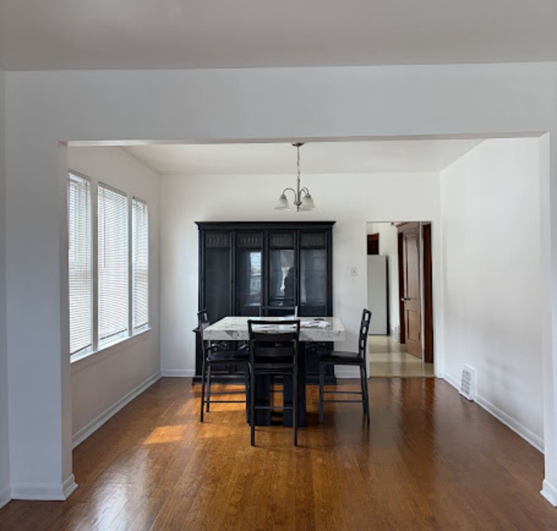 2340 Harvey Avenue, Berwyn, IL 60402