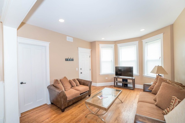 1220 Lombard Avenue #2, Berwyn, IL 60402