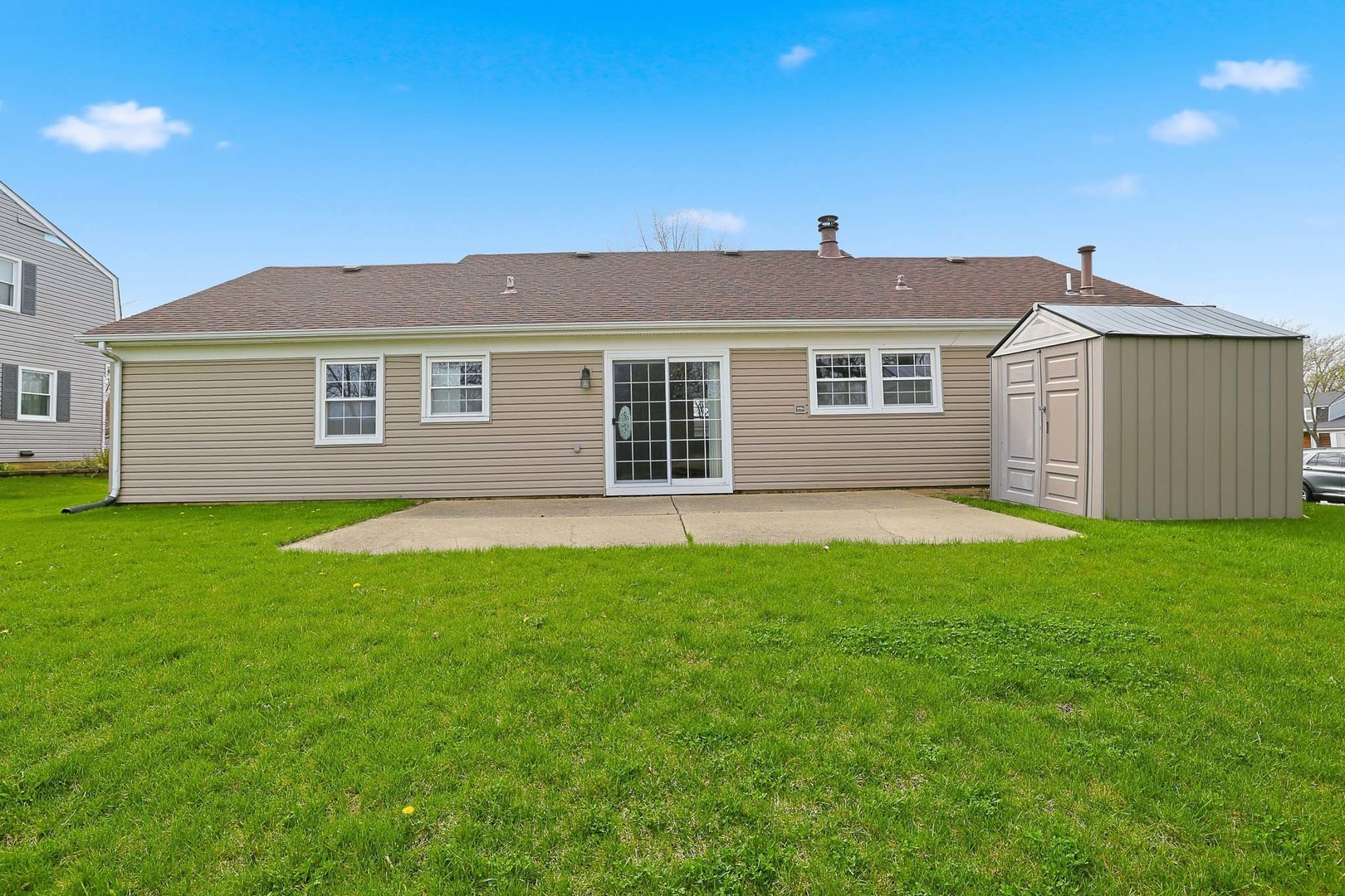 225 Wilmslow Lane, Schaumburg, IL 60194