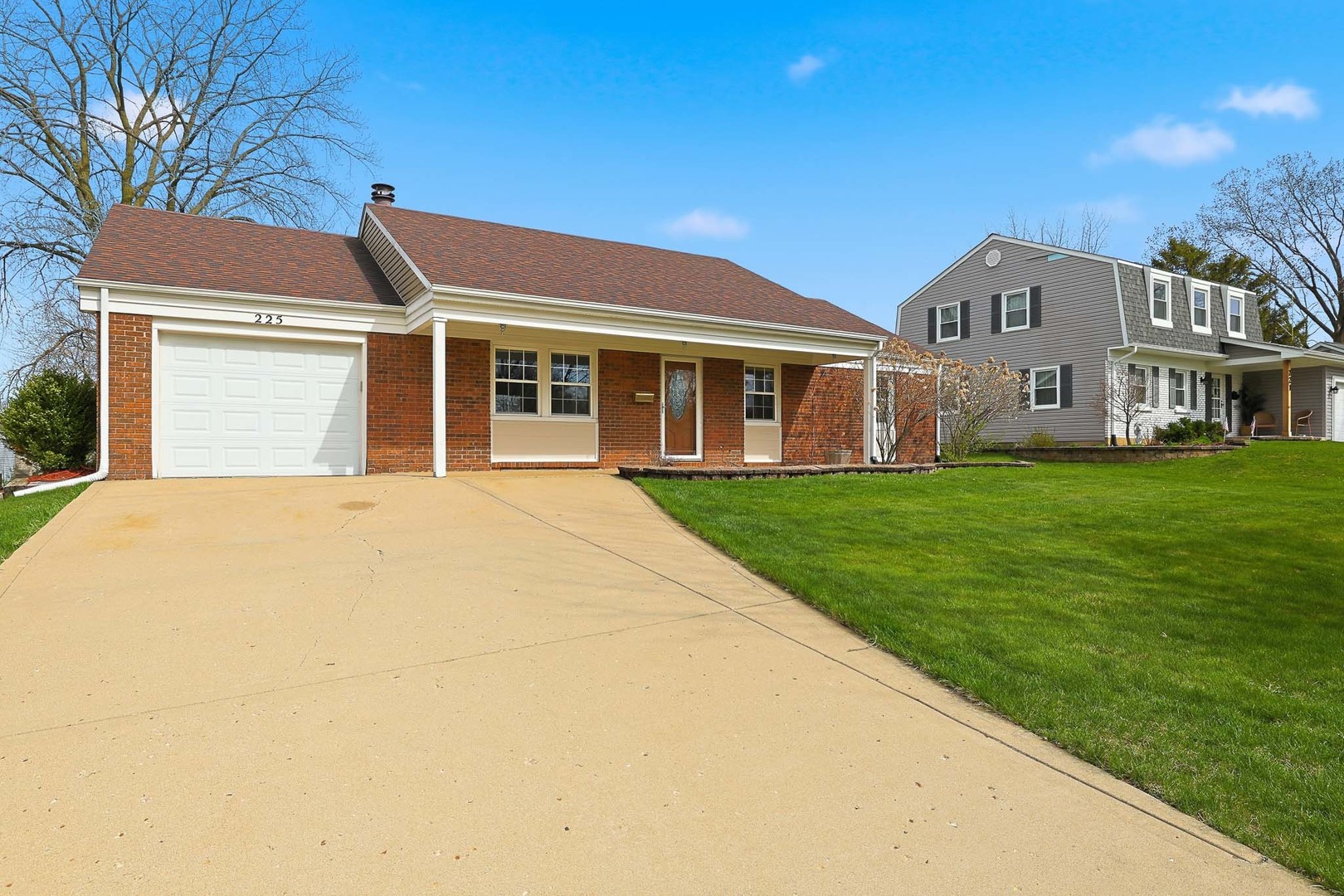 225 Wilmslow Lane, Schaumburg, IL 60194