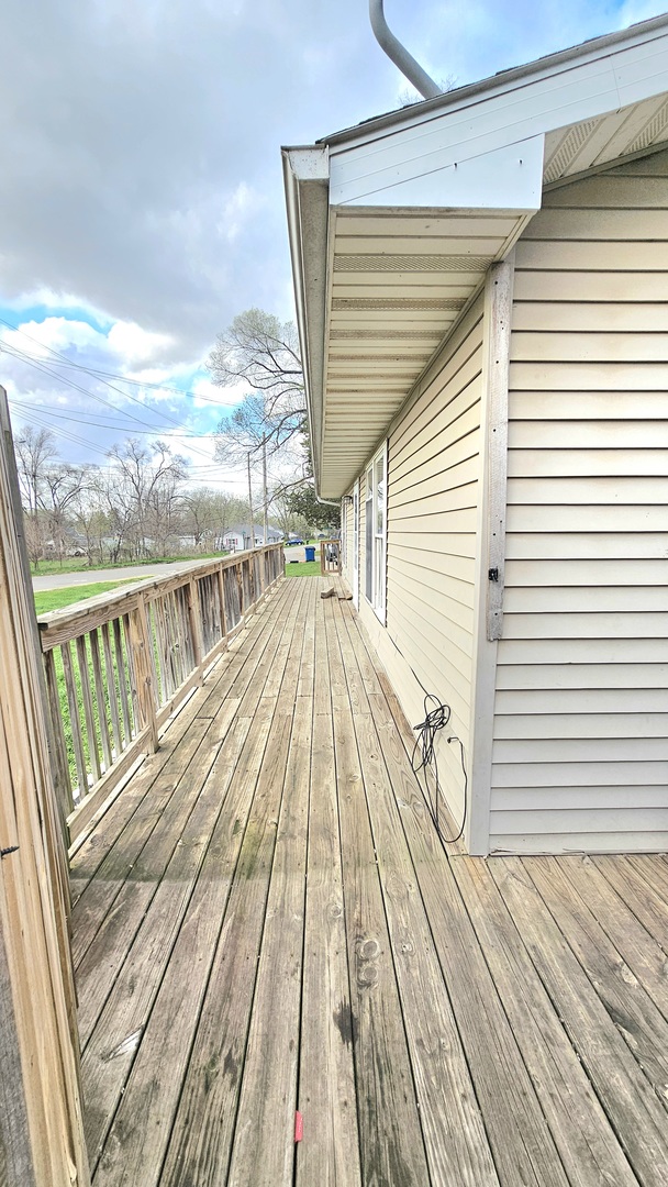 1100 S Lincoln Avenue, Dixon, IL 61021