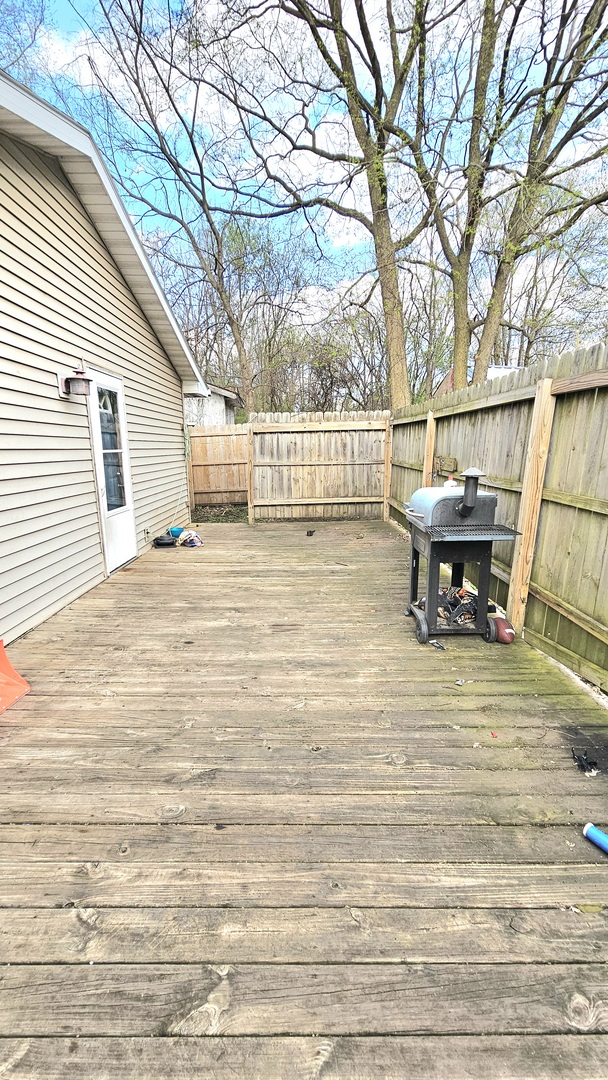 1100 S Lincoln Avenue, Dixon, IL 61021