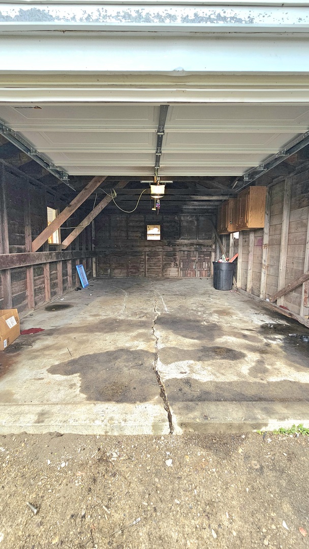 1100 S Lincoln Avenue, Dixon, IL 61021