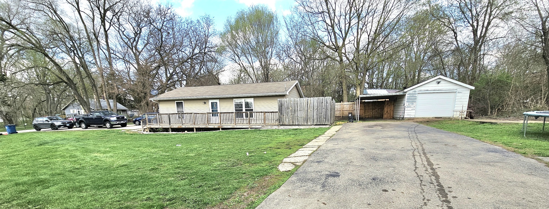 1100 S Lincoln Avenue, Dixon, IL 61021