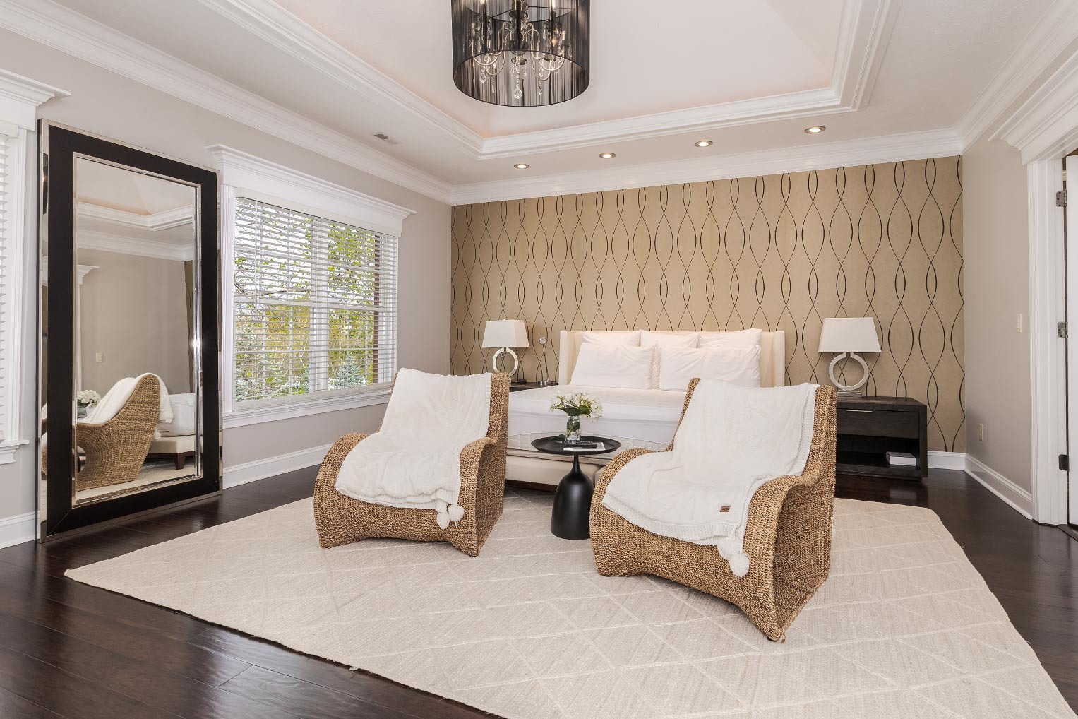 33 Derby Way, Bloomington, IL 61704