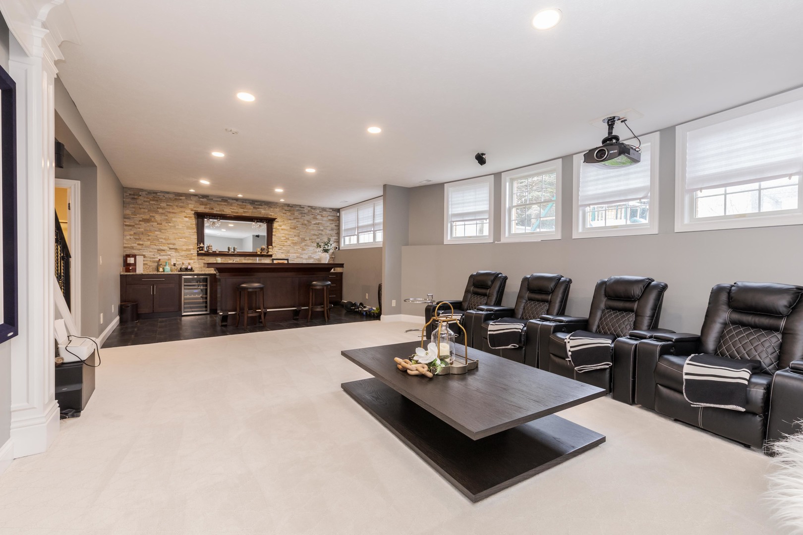 33 Derby Way, Bloomington, IL 61704