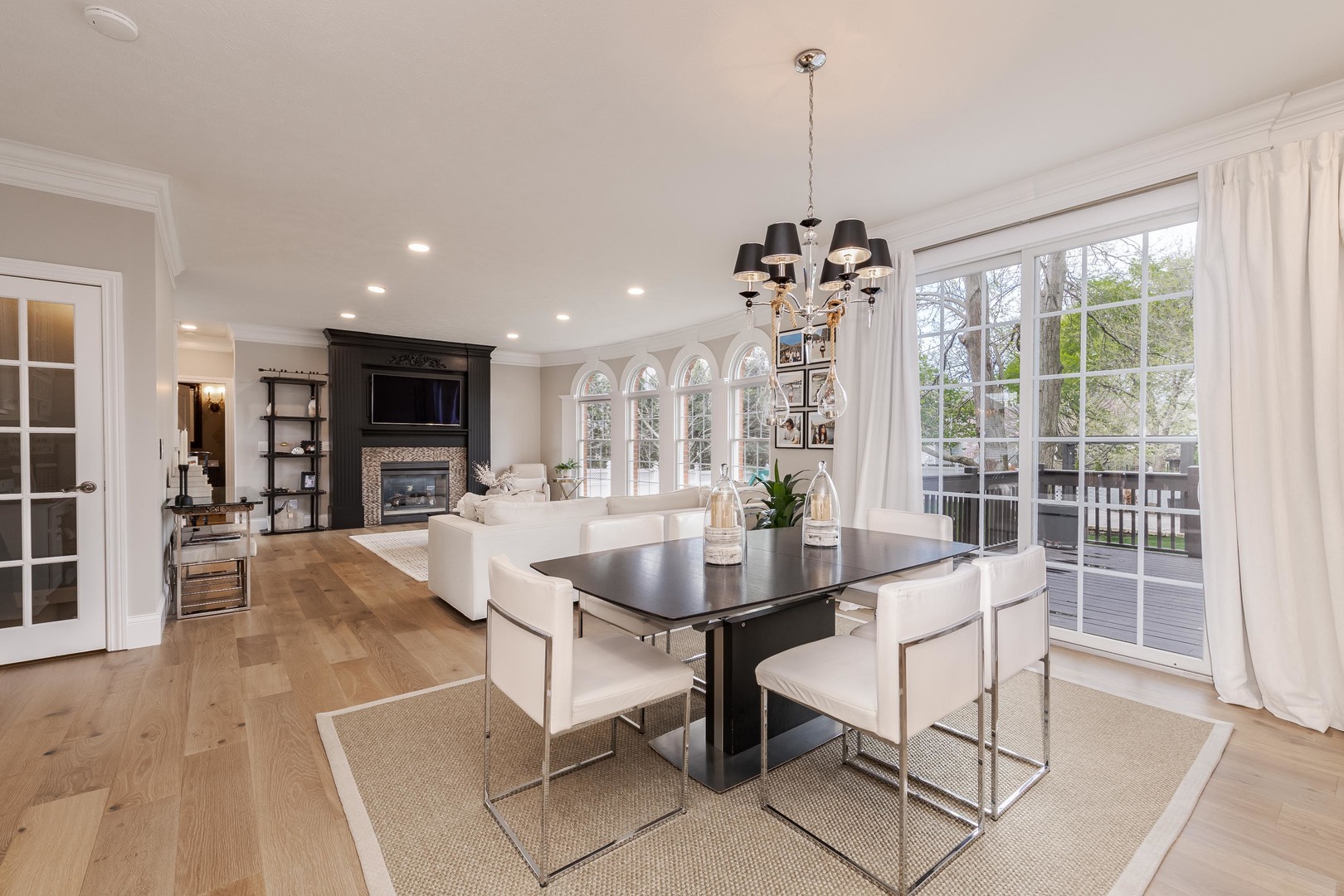 33 Derby Way, Bloomington, IL 61704